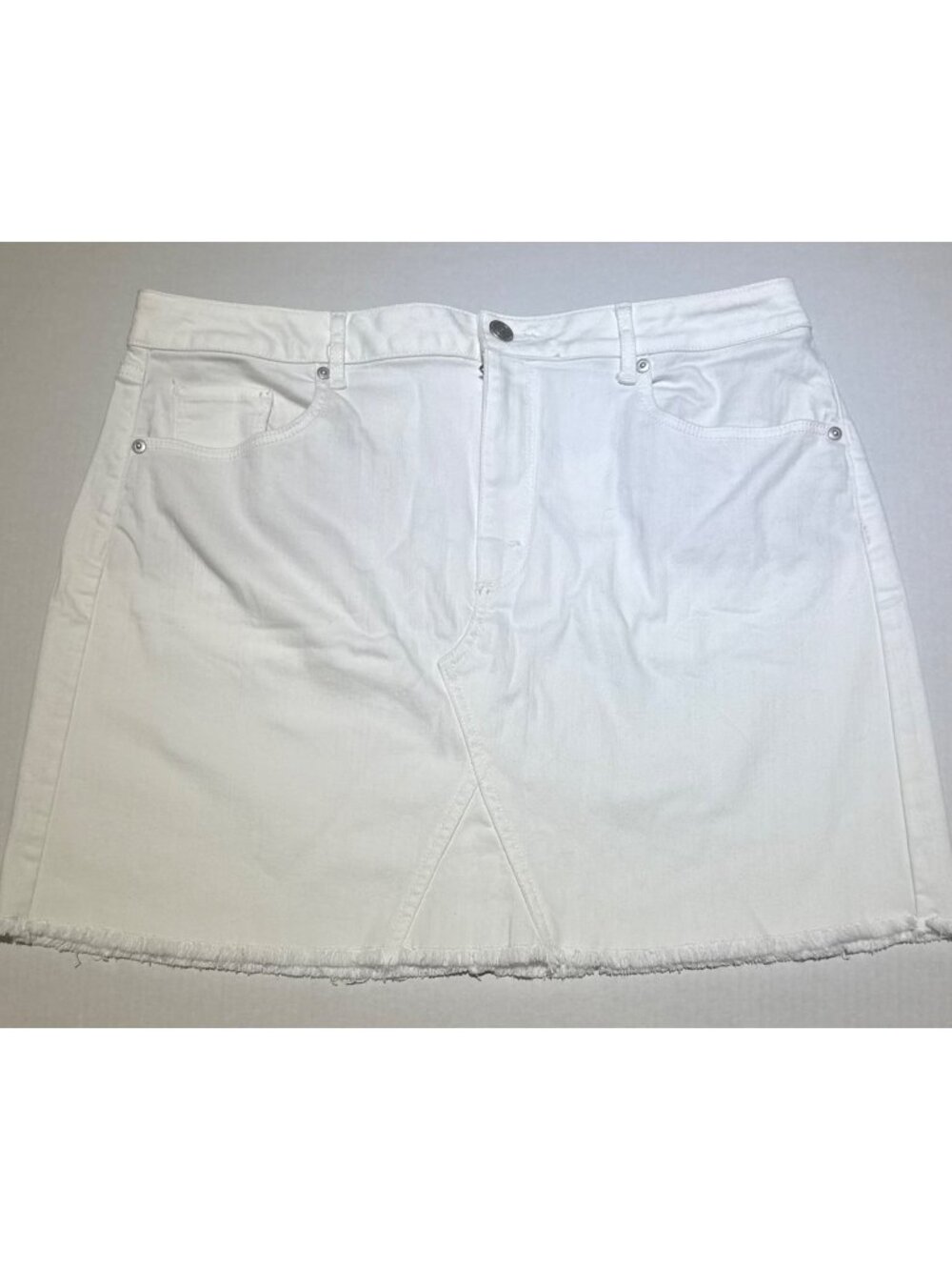 Loft outlet Womens 14 NWT white denim skirt fringe hem cotton spandex